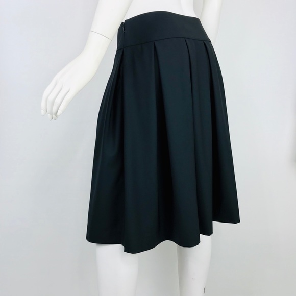{Theory} 'Marylynn B' Pleated Aline Skirt - Picture 4 of 8